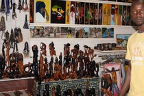 Экспозиция на художественном рынке